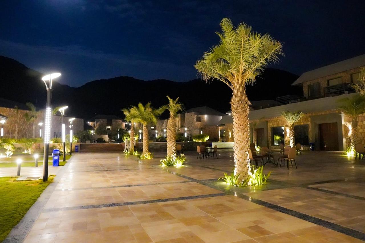 Pushkara Resort And Spa Dış mekan fotoğraf