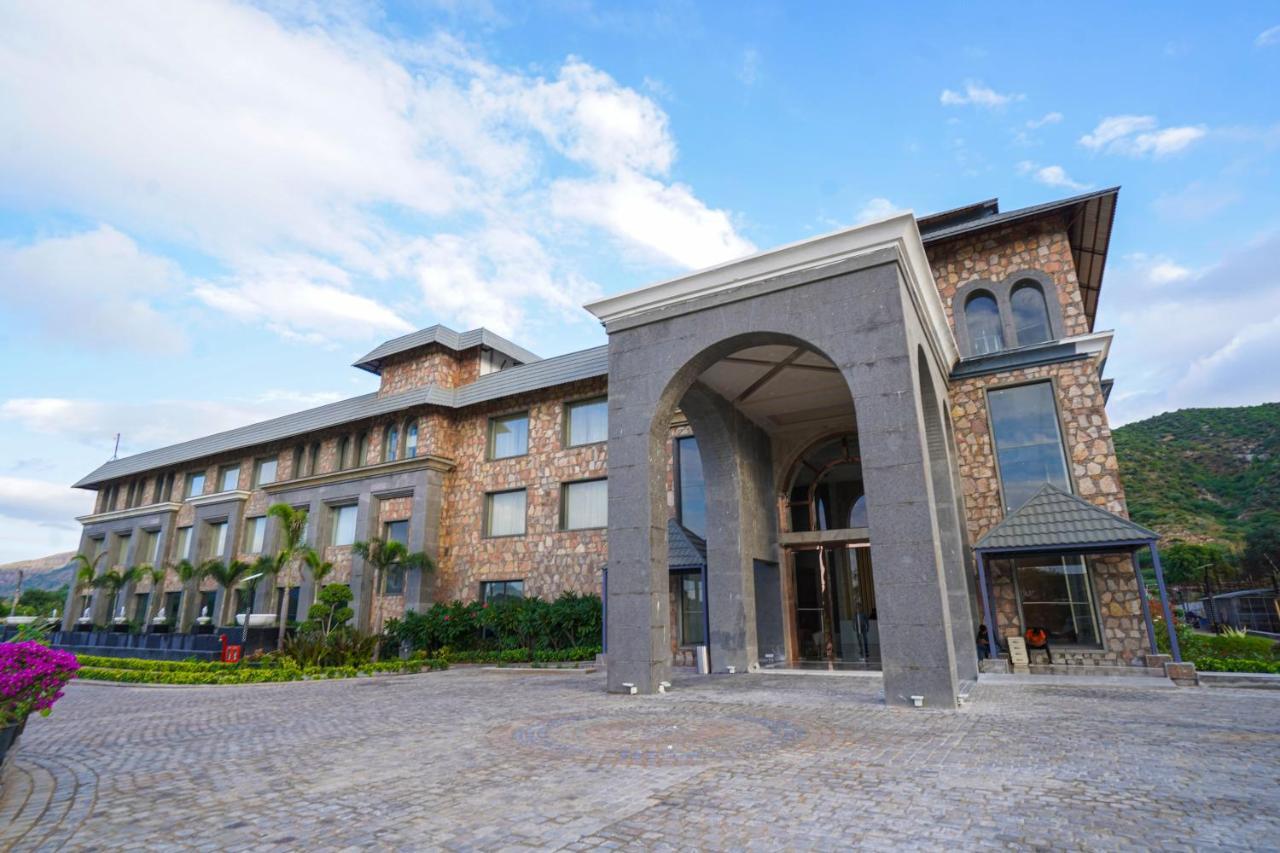 Pushkara Resort And Spa Dış mekan fotoğraf