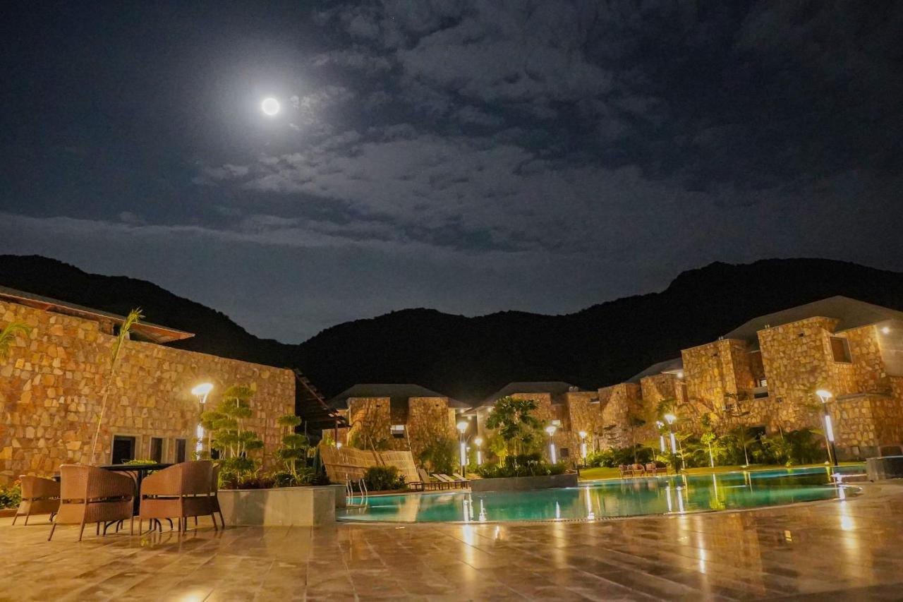 Pushkara Resort And Spa Dış mekan fotoğraf