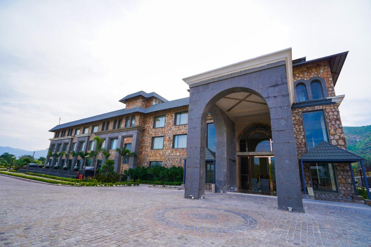 Pushkara Resort And Spa Dış mekan fotoğraf