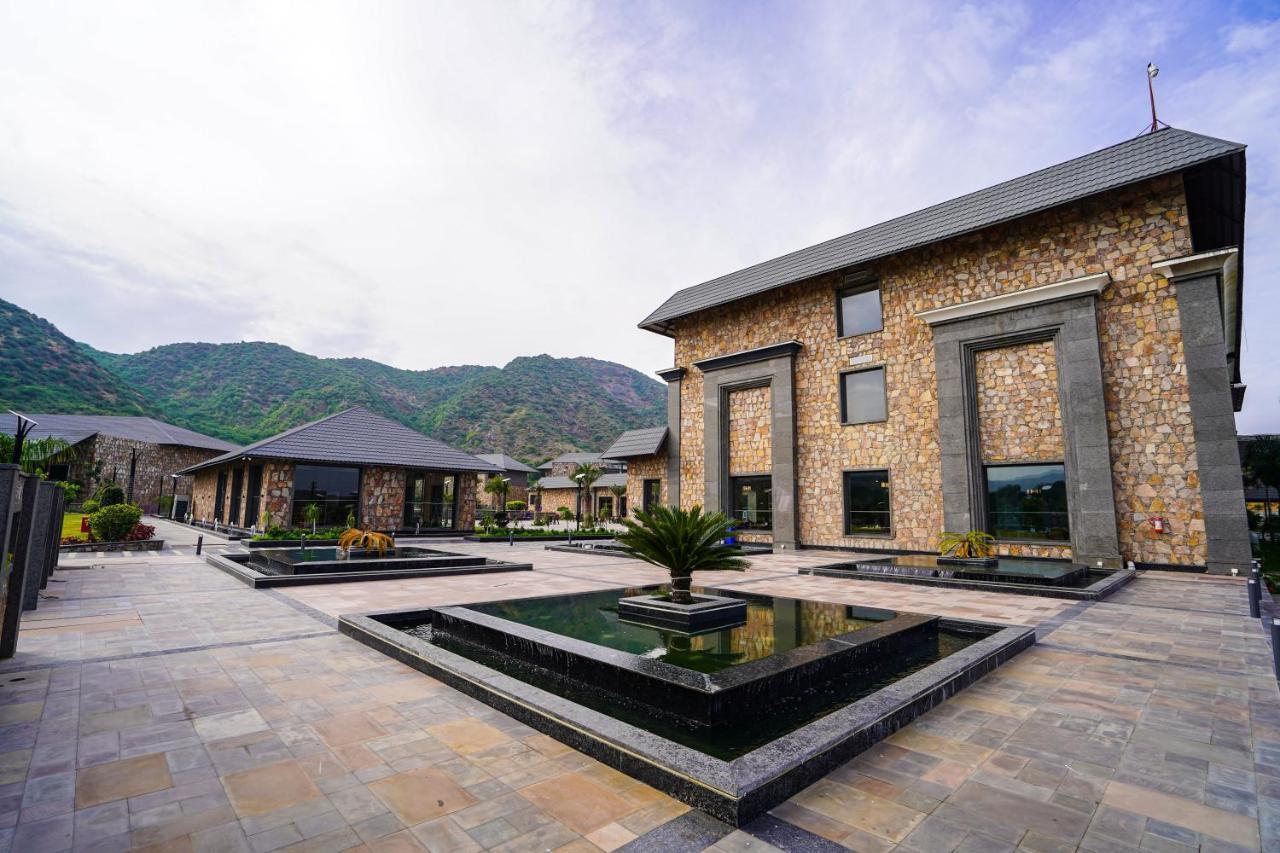 Pushkara Resort And Spa Dış mekan fotoğraf